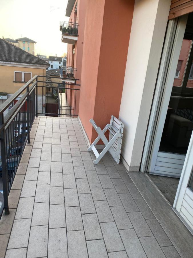 La Casa Di Marta Apartment Valeggio sul Mincio Exterior photo